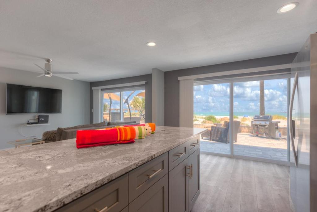 Sea La Vie Beach Oceanfront Patio Pet Friendly Jacksonville Beach Εξωτερικό φωτογραφία