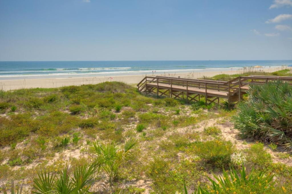 Sea La Vie Beach Oceanfront Patio Pet Friendly Jacksonville Beach Εξωτερικό φωτογραφία